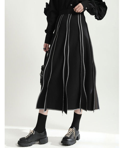 Wave Line Skirt